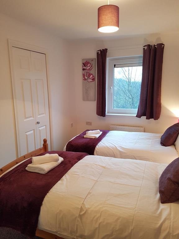 Bathgate Contractor And Business Apartment Bagian luar foto